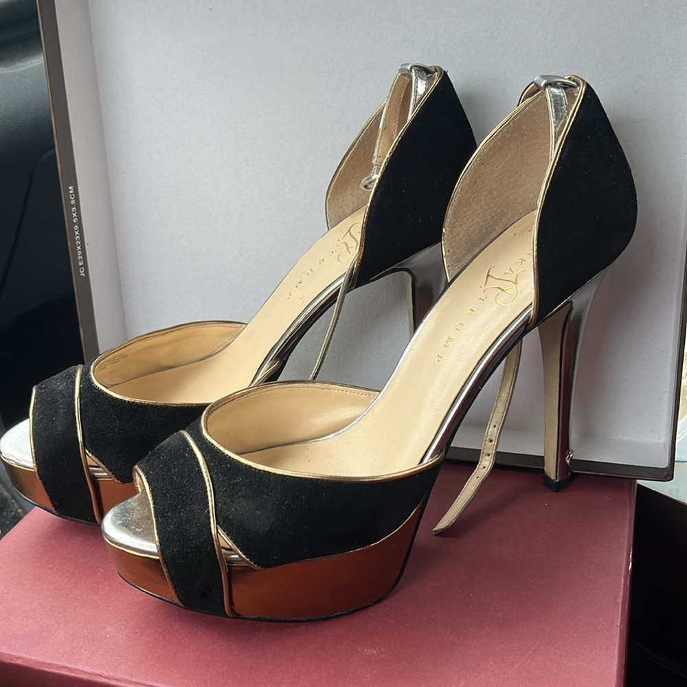 Ivanka Trump Black leather and Gold Heels